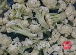 炒菜花的做法图解1
