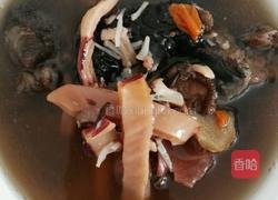 适合夏天喝的乌鸡汤的做法图解7
