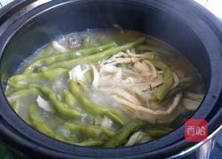 豆角笋子炖鸡的做法图解11
