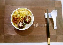 香菇蛋皮肉丝面