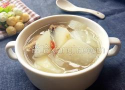 白萝卜枸杞排骨汤