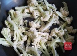 花菜炒肉的做法图解4