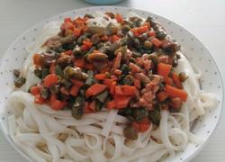 豇豆角胡萝卜肉丁打卤面
