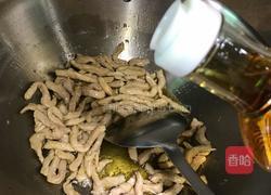 韮菜苔炒肉丝的做法图解5
