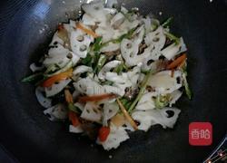 炒藕片的做法图解7