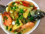 红烧豆腐番茄鲫鱼的做法[图]