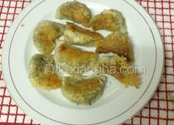 冻饺做锅贴 金黄色的美食