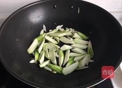 丝瓜炒鸡蛋的做法图解6