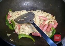 干豆腐炒亲亲肠的做法图解12
