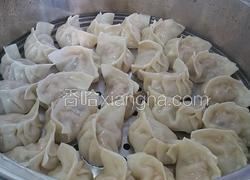 猪肉鸡腿菇蒸饺