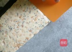 花生牛轧糖（蔓越莓牛轧糖)的做法图解4