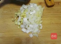 海鲜粥的做法图解1