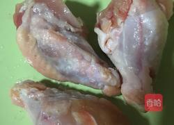 香煎翅根拼芦笋早餐的做法图解1