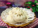 包子（猪肉韭菜馅儿）的做法[图]