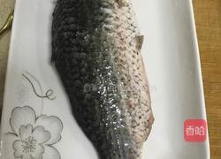 鲫鱼薏米白萝卜葱汤 的做法图解6