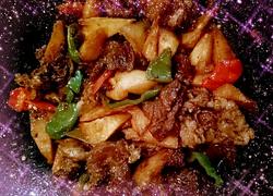 红烧牛肉土豆块