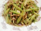 芹菜炒肉丝