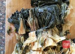 菜干煲鸡汤的做法图解3
