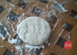 黑芝麻糊葱油饼的做法图解1