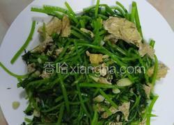 茼蒿炒鸡蛋