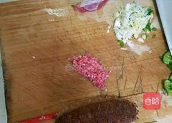 肉末西非黄玉参的做法图解1