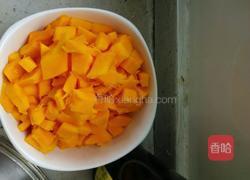 南瓜腊肠香菇洋葱大米饭的做法图解4