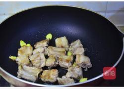 糖醋排骨的做法图解4