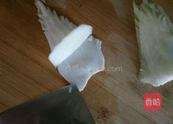 木耳炒白菜的做法图解3