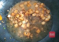 肉沫鱼豆腐炒粉丝的做法图解4