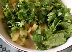 土豆香菜汤
