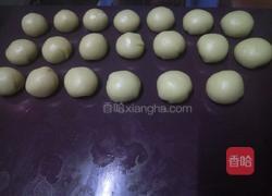 手工蛋黄酥的做法图解4