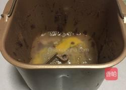 家常面包（面包机版）的做法图解1