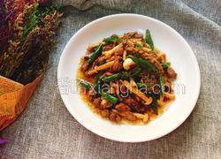 茶树菇爆鸭肉
