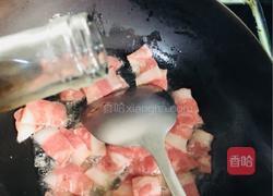 青椒洋葱炒培根的做法图解8
