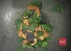西红柿菠菜鸡蛋汤的做法图解2