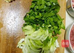 青菜牛肉炒饭的做法图解1