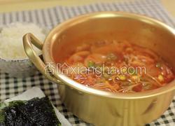 韩式辣白菜豆芽汤