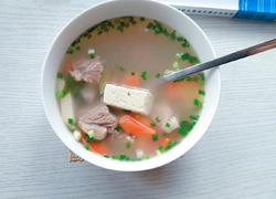 胡萝卜豆腐炖排骨