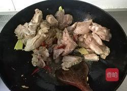 砂锅酱香排骨炖玉米的做法图解4