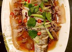 鲁菜大师蒋家菜秘制油泼清蒸鲈鱼