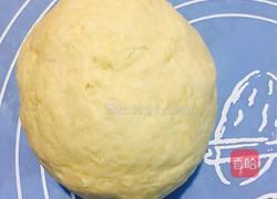 奶香豆沙鸡蛋馒头的做法图解2