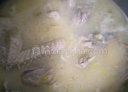原汁原味老鸡汤