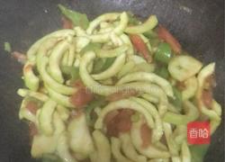 西葫芦炒鸡蛋的做法图解4