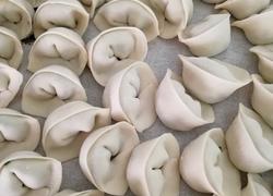 河南人冬至必吃～～萝卜馅儿水饺