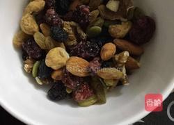 电饭锅版雪花酥之豆奶雪花酥的做法图解1
