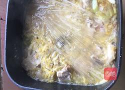 酸菜炖粉条炖猪肉的做法图解5