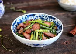 蒜苔炒腊肉