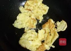西葫芦炒鸡蛋的做法图解4