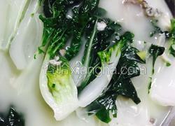 鲫鱼奶白菜汤