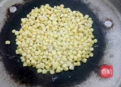 白糖烙玉米粒的做法图解4